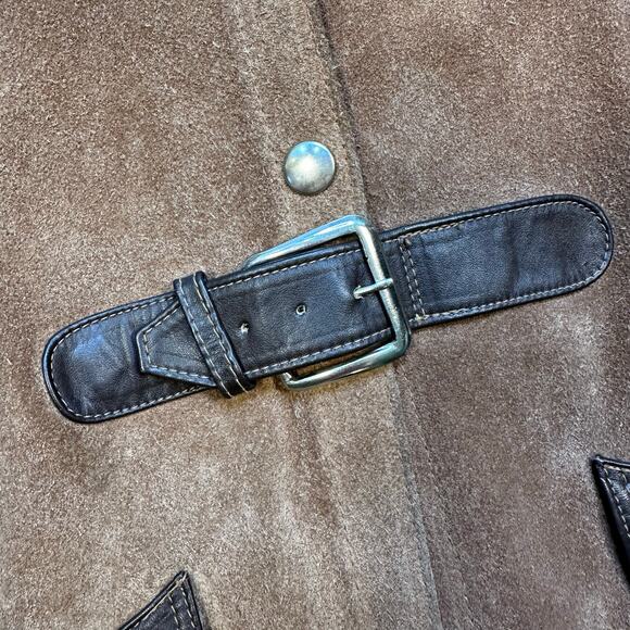 Vintage 1970’s Genuine Leather and Suede Snap Front Cape Jacket - Picture 3 of 9